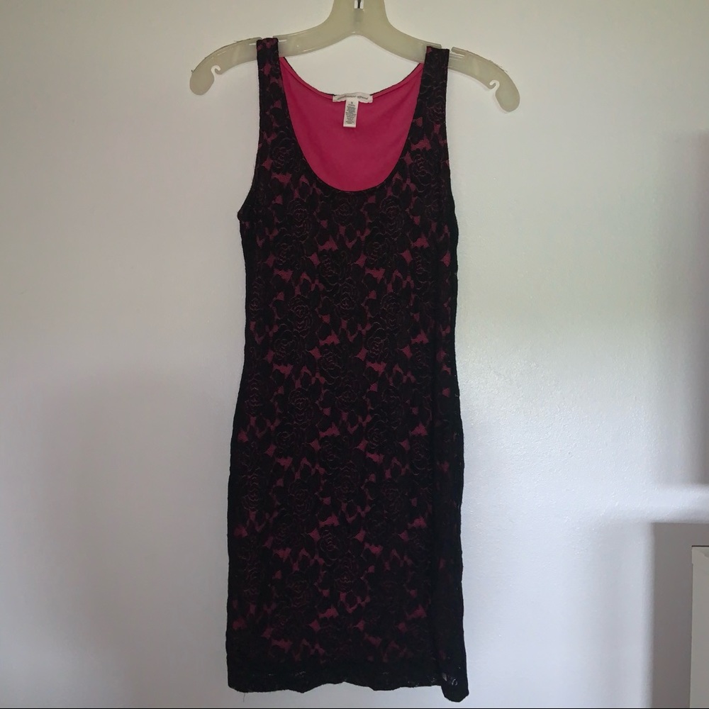 Black and pink bodycon dress